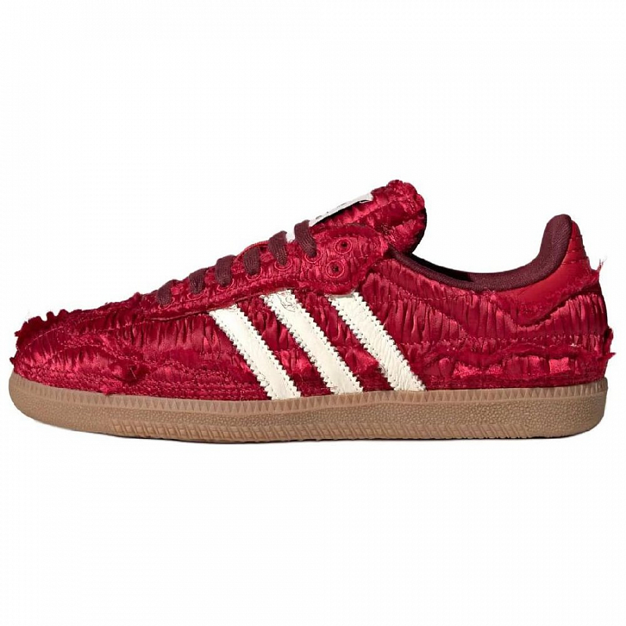 Adidas Samba Og Caroline Hu Satin Power Red купить в интернет-магазине Yoocart с быстрой доставкой по России.