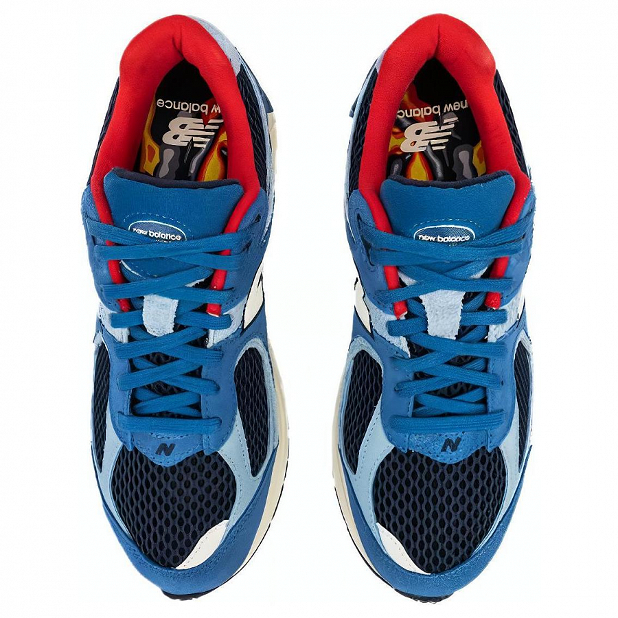New Balance 2002R Shoe Palace Volcanic Rocks Blue купить в интернет-магазине Yoocart с быстрой доставкой по России.