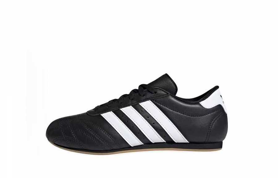 Adidas Originals Taekwondo Slip Resistant, Abrasion Resistant, Lightweight Low Top Training Shoes Women's Black White купить в интернет-магазине Yoocart с быстрой доставкой по России.