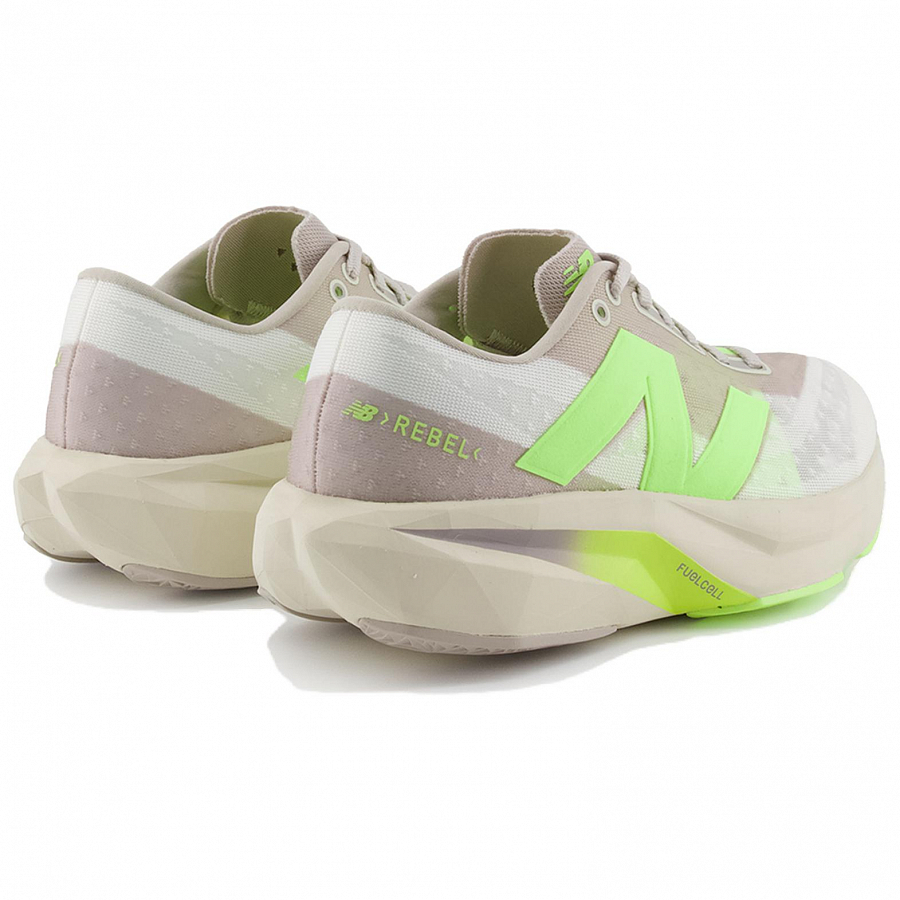 New Balance FuelCell Rebel V4 'Beige Green' Women's купить в интернет-магазине Yoocart с быстрой доставкой по России.