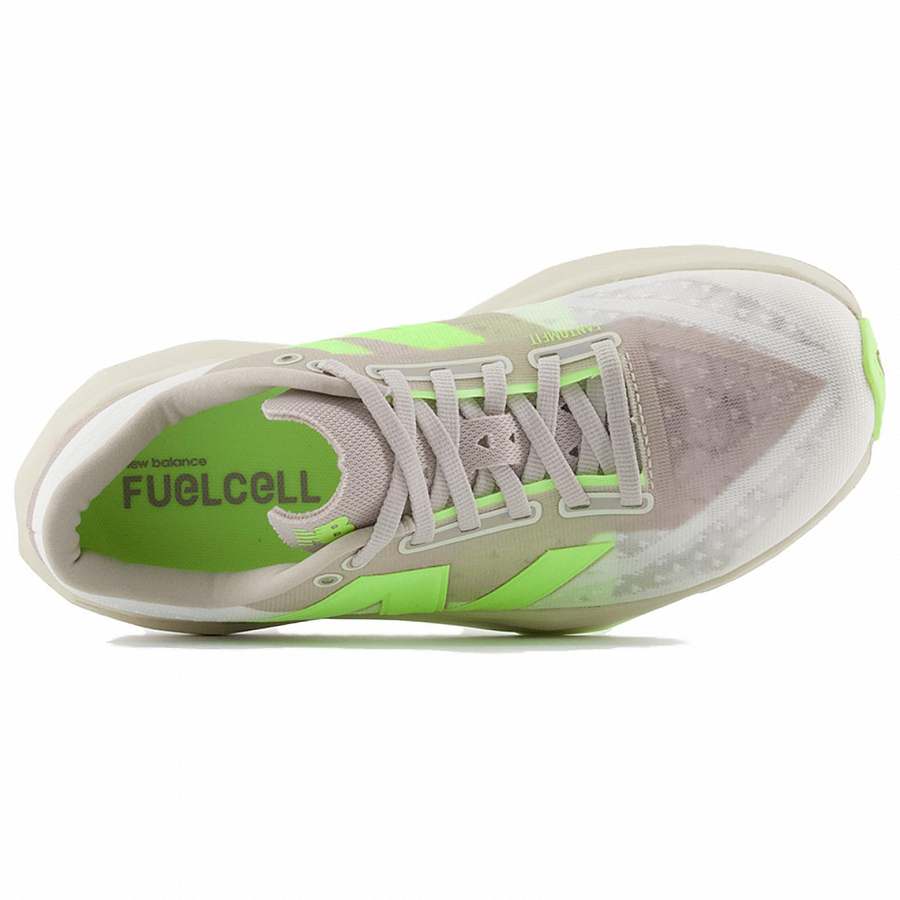 New Balance FuelCell Rebel V4 'Beige Green' Women's купить в интернет-магазине Yoocart с быстрой доставкой по России.