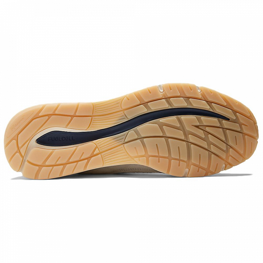 New Balance 991v2 Made In England 'Vintage Sport Pack White' купить в интернет-магазине Yoocart с быстрой доставкой по России.