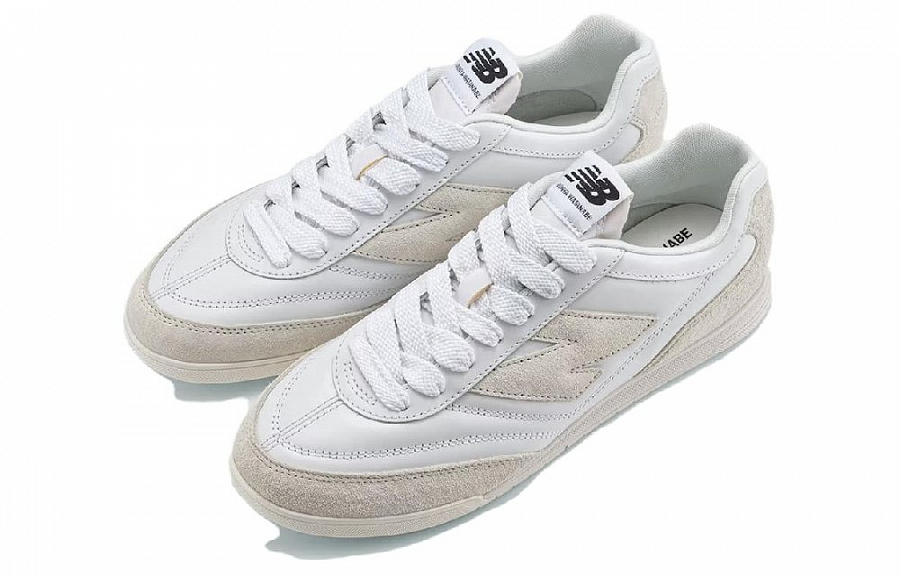 New Balance RC42 Junya Watanabe MAN White купить в интернет-магазине Yoocart с быстрой доставкой по России.