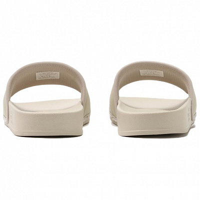 THE NORTH FACE Base Camp Slide 3 Slip Resistant Slide Slippers Men's Khaki