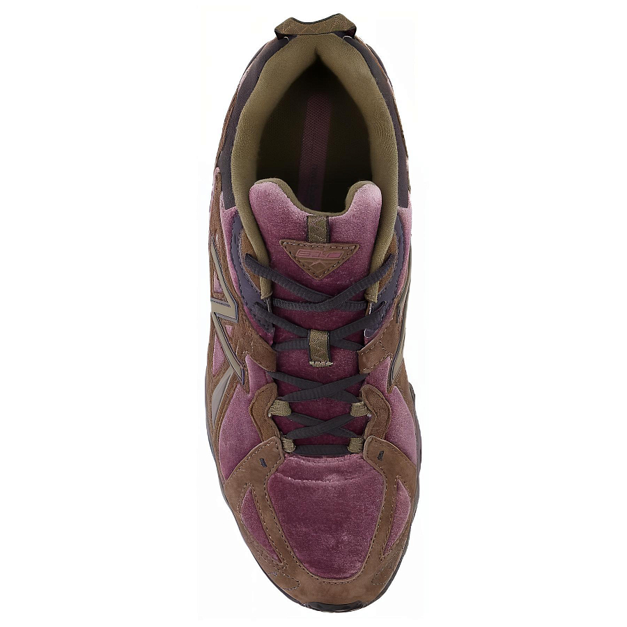 New Balance 610V1 'Licorice/Dark Camo' Sneakers купить в интернет-магазине Yoocart с быстрой доставкой по России.