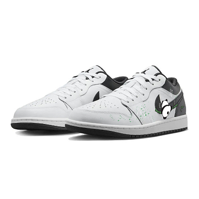 Jordan Air Jordan 1 Low Durable Breathable Low-Top Vintage Basketball Shoes Men's White Black