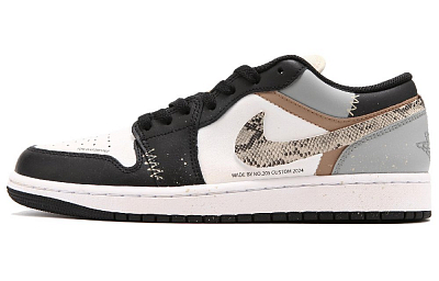 Jordan Air Jordan 1 Durable Breathable Low-Top Vintage Basketball Shoes Men's Black White Brown