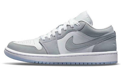 Jordan Air Jordan 1 Low-Top Vintage Basketball Shoes Women's Gray White