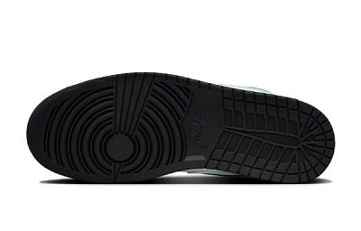 Jordan Air Jordan 1 Puppy Fragment Anti Slip Wear Resistant Low Top Vintage Basketball Shoes GS Black Green