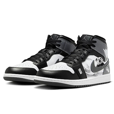 Jordan Air Jordan 1 Anti-Slip Wear-Resistant Mid-Top Vintage Basketball Shoes Unisex Black White