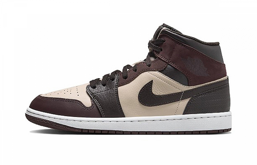 Jordan Air Jordan 1 Mid-Top Vintage Basketball Shoes Men's Black Beige Brown купить в интернет-магазине Yoocart с быстрой доставкой по России.