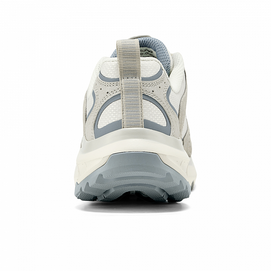 Skechers OUTDOOR Cushioning Low-Top Outdoor Shoes Women's White Gray