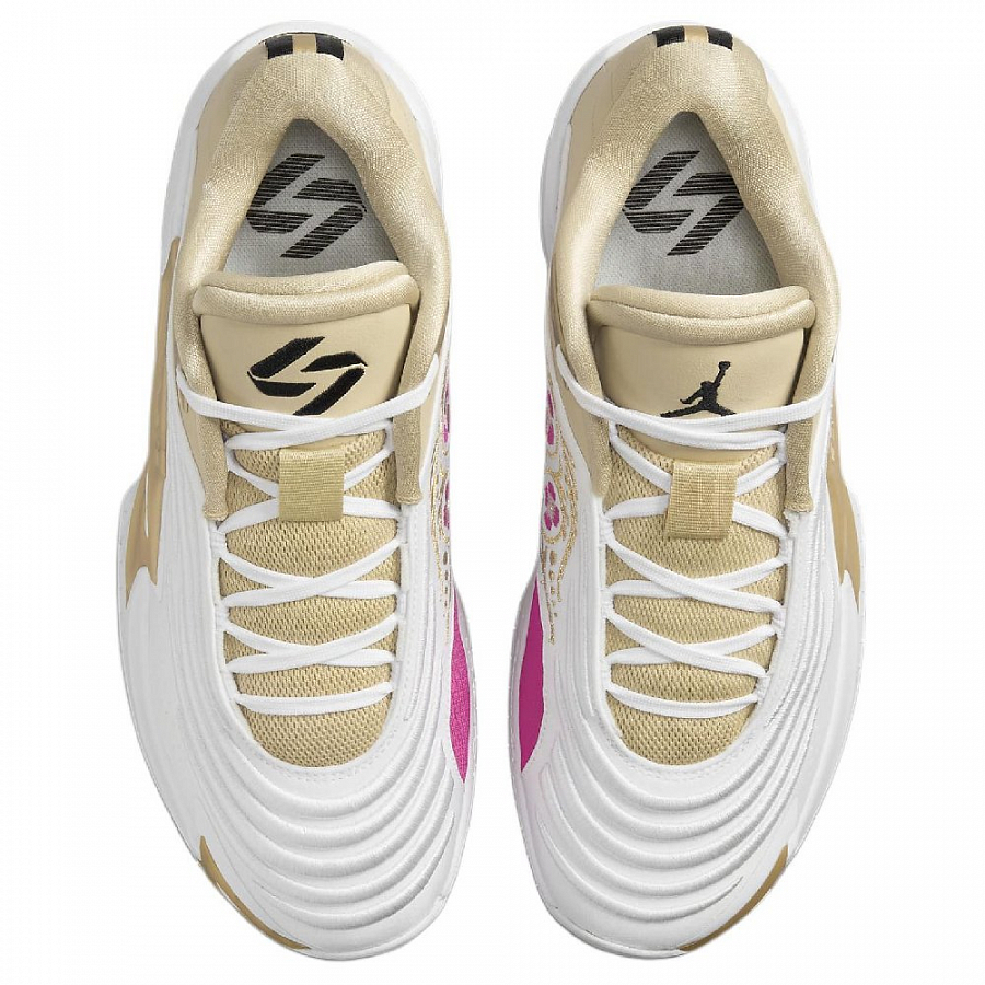 Air Jordan Luka 3 Se Pf 'White Team Gold' купить в интернет-магазине Yoocart с быстрой доставкой по России.