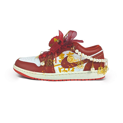 Jordan Air Jordan 1 Wear-Resistant Low-Top Vintage Basketball Shoes Women's White Red