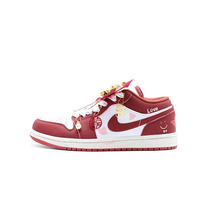 Jordan Air Jordan 1 Vintage Basketball Shoes Women's Low Top Red White