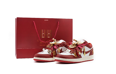 Jordan Air Jordan 1 Abrasion Resistant Low Top Vintage Basketball Shoes Unisex Red White
