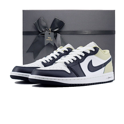Jordan Air Jordan 1 Love Anti Slip Wear Resistant Low Top Vintage Basketball Shoes Unisex White Black