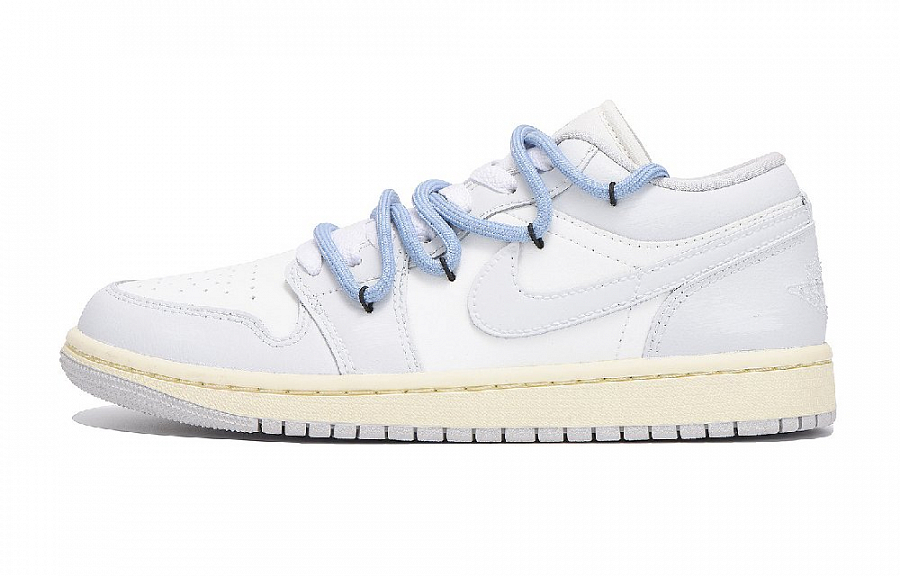 Jordan Air Jordan 1 Anti-Slip And Wear-Resistant Coverage Low-Top Vintage Basketball Shoes Women's Gray White купить в интернет-магазине Yoocart с быстрой доставкой по России.