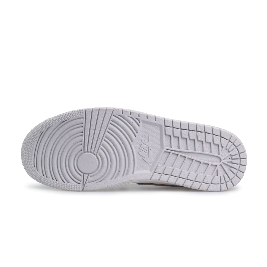 Jordan Air Jordan 1 Skateboard Shoes Unisex Low Top Carolina Blue/Black купить в интернет-магазине Yoocart с быстрой доставкой по России.