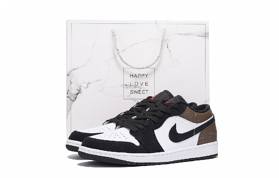 Jordan Air Jordan 1 Anti Slip Wear Resistant Low Top Vintage Basketball Shoes Unisex Black Brown купить в интернет-магазине Yoocart с быстрой доставкой по России.