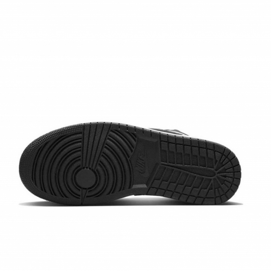 Jordan Air Jordan 1 Cushioning Slip Resistant Low Top Vintage Basketball Shoes Women's Black White купить в интернет-магазине Yoocart с быстрой доставкой по России.