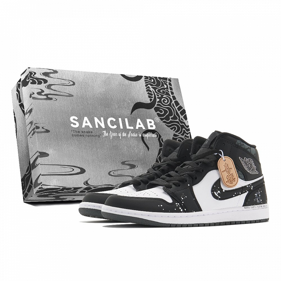Jordan Air Jordan 1 Abrasion Resistant Mid Top Vintage Basketball Shoes Unisex Black White купить в интернет-магазине Yoocart с быстрой доставкой по России.