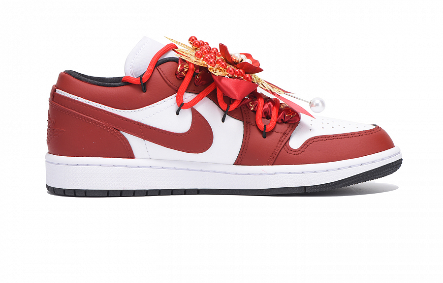Jordan Air Jordan 1 Anti-Slip And Wear-Resistant Coverage Low-Top Vintage Basketball Shoes Women's Red купить в интернет-магазине Yoocart с быстрой доставкой по России.