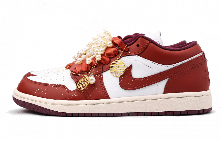 Jordan Air Jordan 1 Anti-Slip And Wear-Resistant Coverage Low-Top Vintage Basketball Shoes Women's True Red купить в интернет-магазине Yoocart с быстрой доставкой по России.