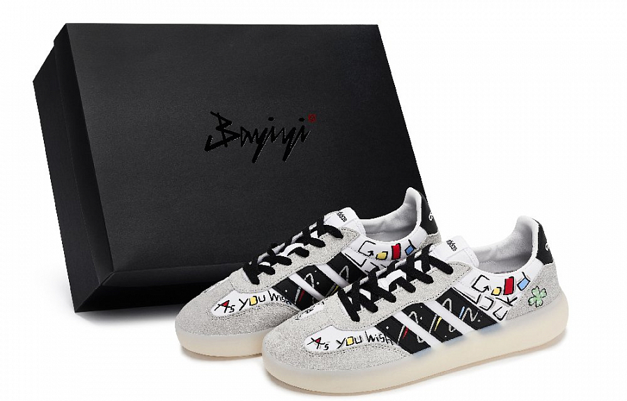 Adidas BARREDA DECODE German Army Trainers Men's Low top Black/White/Gray купить в интернет-магазине Yoocart с быстрой доставкой по России.