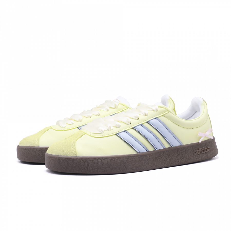 Adidas Vl Court Classic Sea Salt Cheese Low Top Skateboard Shoes Women's Yellow купить в интернет-магазине Yoocart с быстрой доставкой по России.
