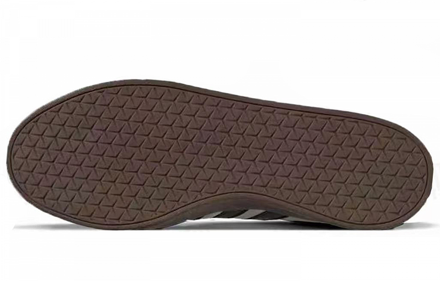 Adidas VL COURT 2.0 Cushioning, Wear Resistant Low Top Skateboard Shoes Brown купить в интернет-магазине Yoocart с быстрой доставкой по России.