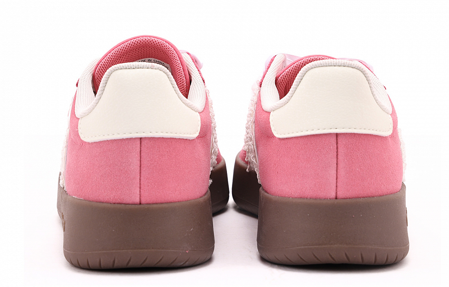 Adidas BARREDA Coverage Abrasion Resistant Low Top Skateboard Shoes Unisex Pink White купить в интернет-магазине Yoocart с быстрой доставкой по России.
