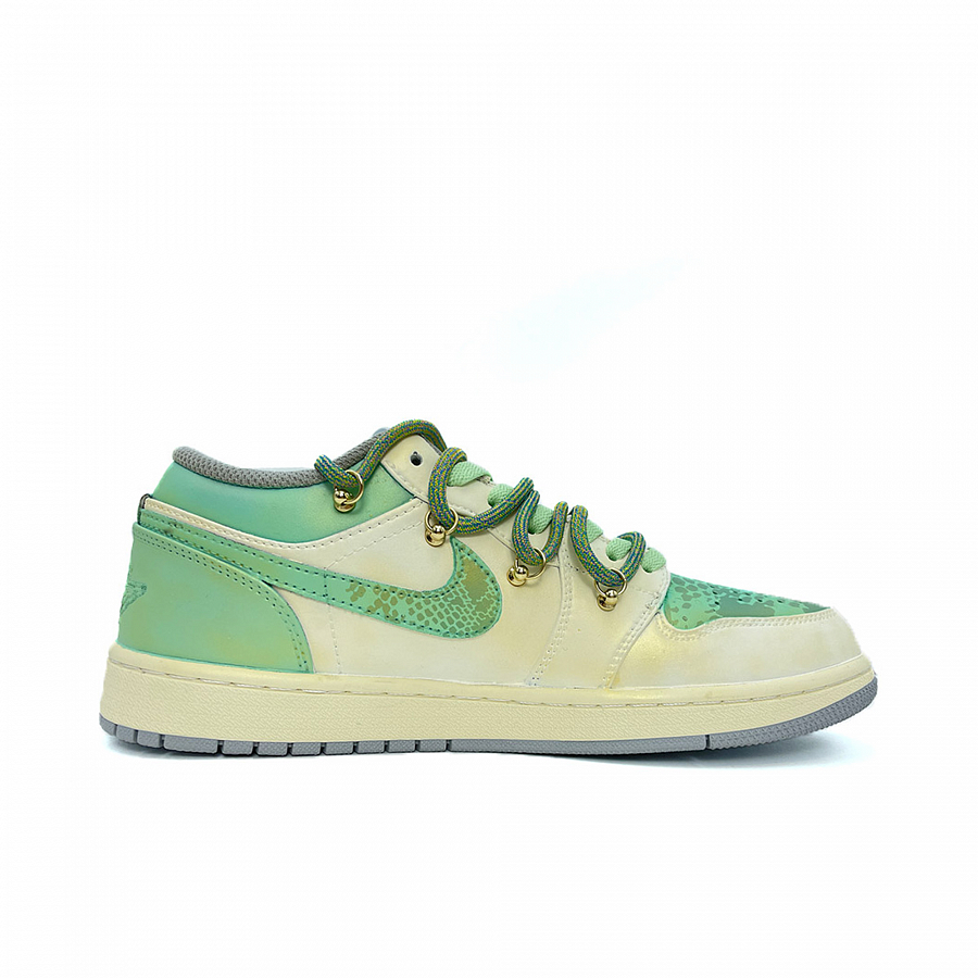 Jordan AJ1 Anti Slip Wear Resistant Low Top Vintage Basketball Shoes Men's Cyan White купить в интернет-магазине Yoocart с быстрой доставкой по России.
