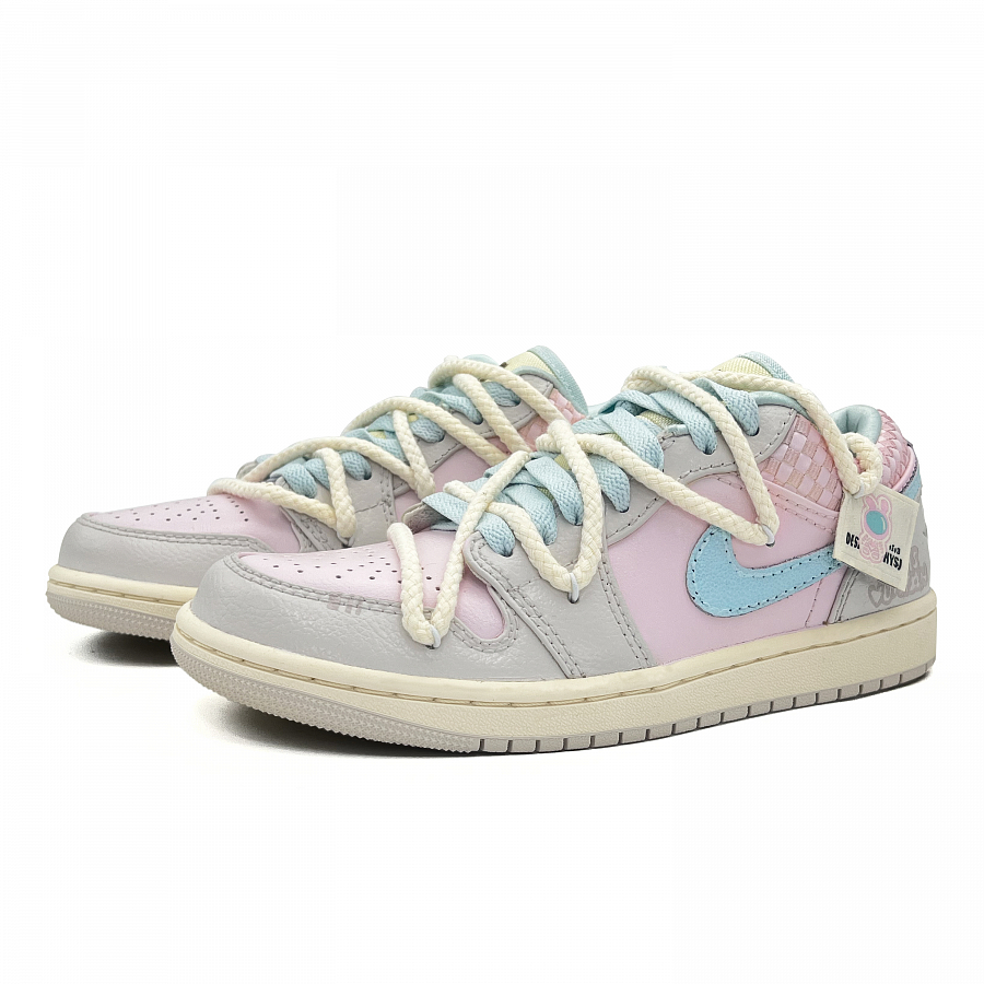 JORDAN Air JORDAN 1 Vintage Basketball Shoes Women's Low-Top Blue Pink купить в интернет-магазине Yoocart с быстрой доставкой по России.