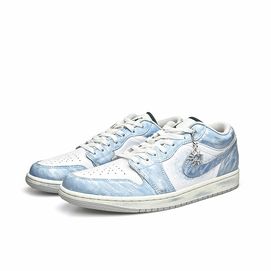 Jordan Air Jordan 1 Heart Of Atlantis Breathable And Lightweight Low Top Vintage Basketball Shoes Unisex Sky Blue купить в интернет-магазине Yoocart с быстрой доставкой по России.