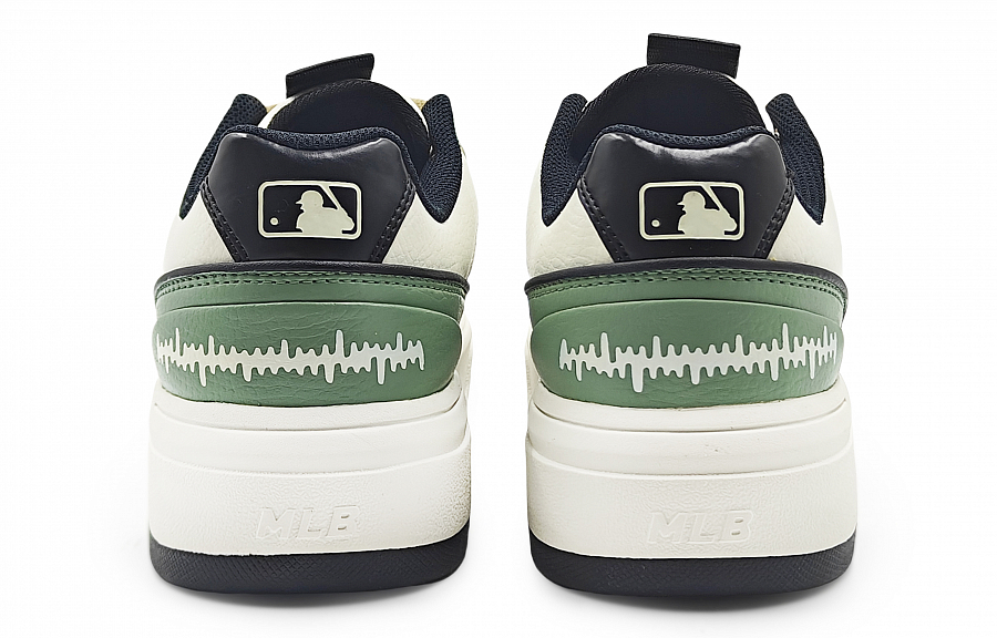 MLB Chunky Liner Abrasion Resistant Low Top Skateboard Shoes Unisex Beige Green купить в интернет-магазине Yoocart с быстрой доставкой по России.