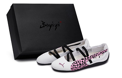 PUMA Speedcat Low Top Casual Shoes Women's Black White Pink