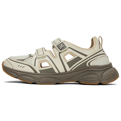 MLB New York Yankees Breathable River Trekking Shoes Unisex Light Brown