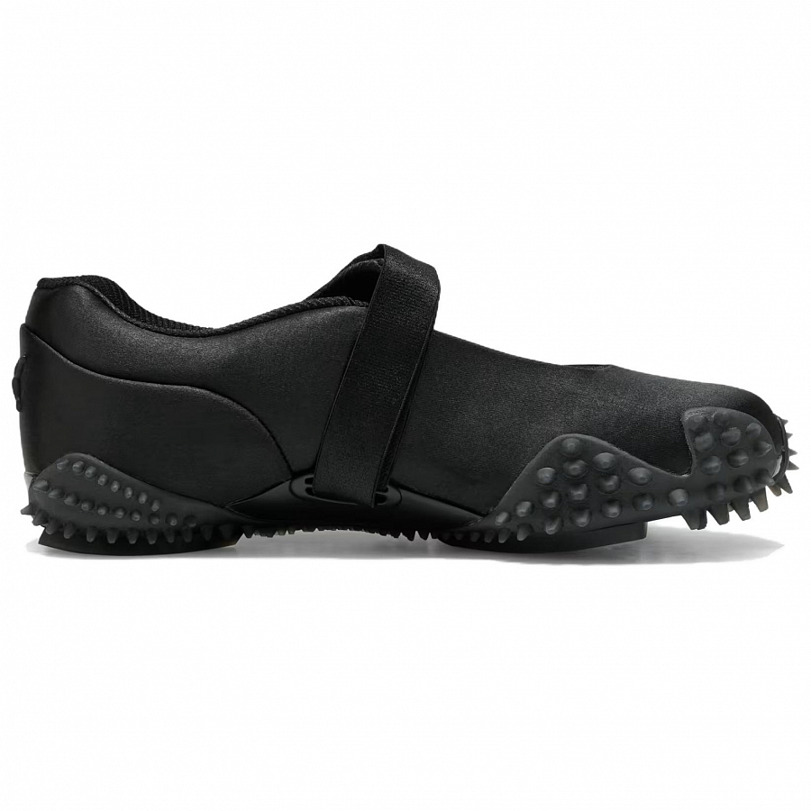 PUMA Mostro Fey Black Cool Dark Gray Satin купить в интернет-магазине Yoocart с быстрой доставкой по России.