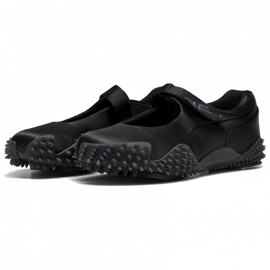 PUMA Mostro Fey Black Cool Dark Gray Satin купить в интернет-магазине Yoocart с быстрой доставкой по России.