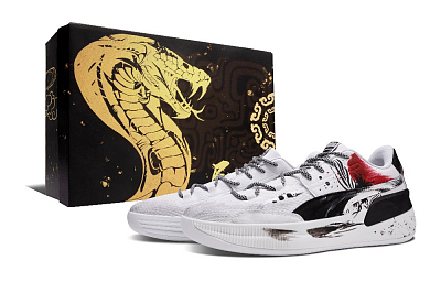 PUMA Clyde Hardwood Team Ink Infused Clouds, Year Of The Snake Box Low Top Basketball Shoes Unisex Black White