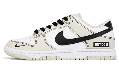 Nike Dunk Low top Skateboard Shoes Unisex Black White