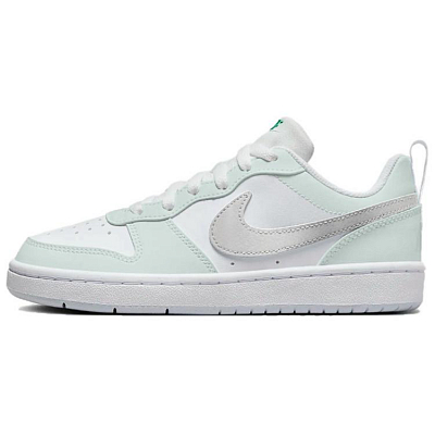 Nike Court Borough Low Top Skateboard Shoes GS Light Green