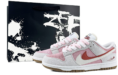Nike Dunk Skateboard Shoes Women's Low-Top Gray White/Cherry Blossom Pink
