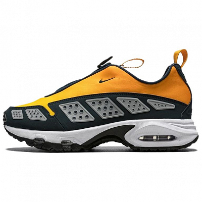 Nike Air Max SNDR "Canyon Gold"