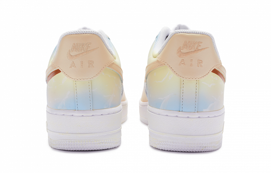 Nike Air Force 1 Low 811 Manufacturing Low Top Skateboard Shoes GS White Brown купить в интернет-магазине Yoocart с быстрой доставкой по России.