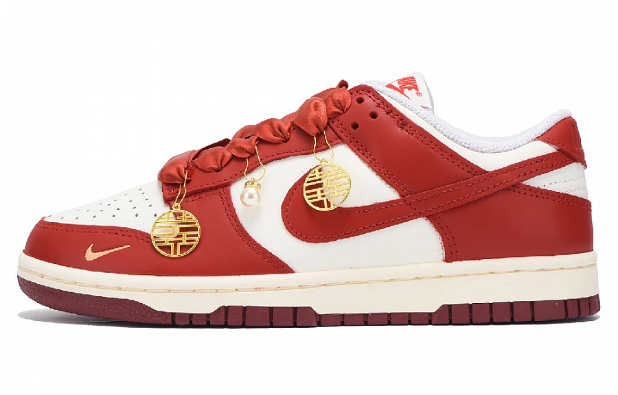 Nike Dunk Anti-Slip Wear-Resistant Low-Top Skateboard Shoes Women's True Red купить в интернет-магазине Yoocart с быстрой доставкой по России.