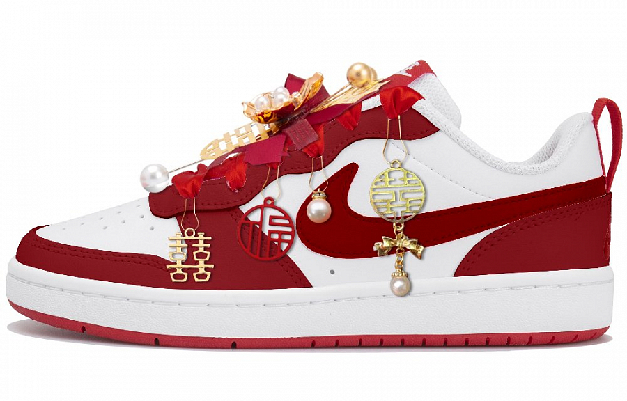 Nike Court Borough 2 Low Top Skateboard Shoes Women's White Red купить в интернет-магазине Yoocart с быстрой доставкой по России.