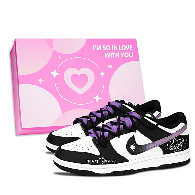 Nike Dunk Black White, Star Never Gives Up Abrasion Resistant Low Top Skateboard Shoes Unisex Black Purple