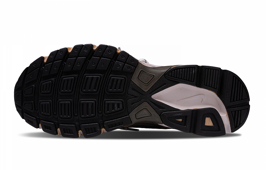 Nike Initiator Cushioning, Slip Resistant, And Abrasion Resistant Low Top Running Shoes Men's Brown купить в интернет-магазине Yoocart с быстрой доставкой по России.